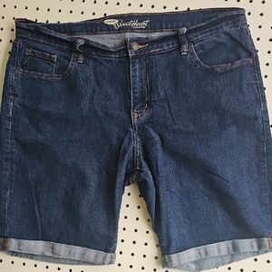 Old Navy Sweetheart Denim Bermuda Shorts Sz 16